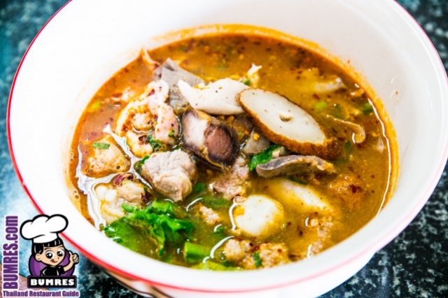 ร้านอาหารพัทยา แม่ผ่องศรี