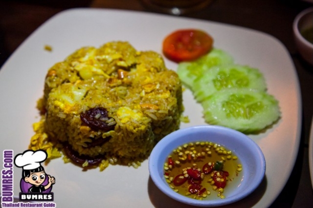 ร้านอาหารไทย Hot chilli