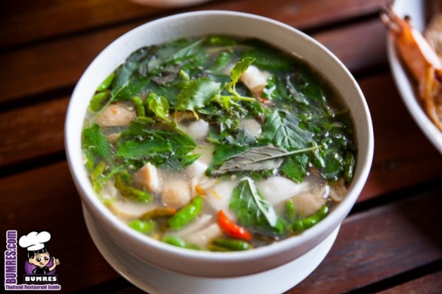 ร้านอาหารหัวหิน ระเบียงจันทร์