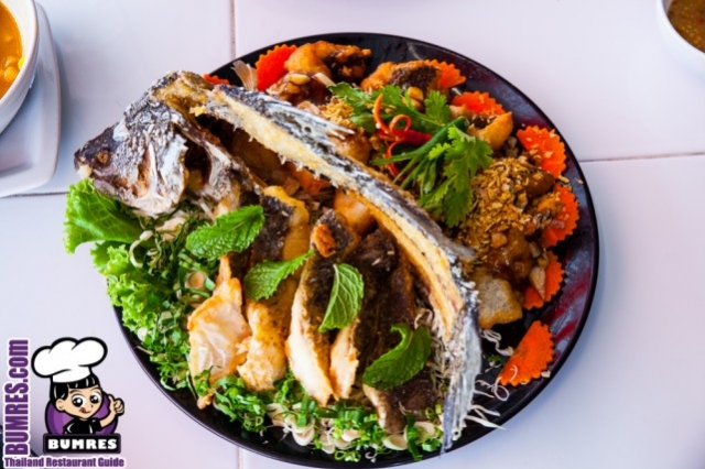 ร้านอาหารไทย Steve Cafe & Cuisine