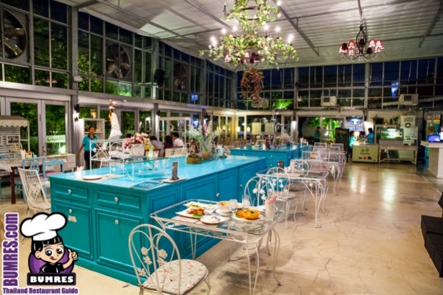 ร้านอาหารไทย คลอโรฟิลล์