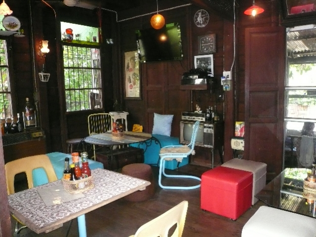 ร้านอาหารไทย Boran Bar