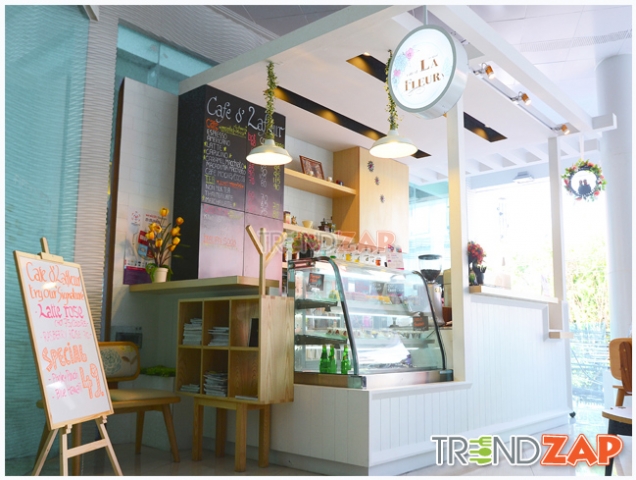 ร้านอาหารกรุงเทพ Cafe d'La Fleur